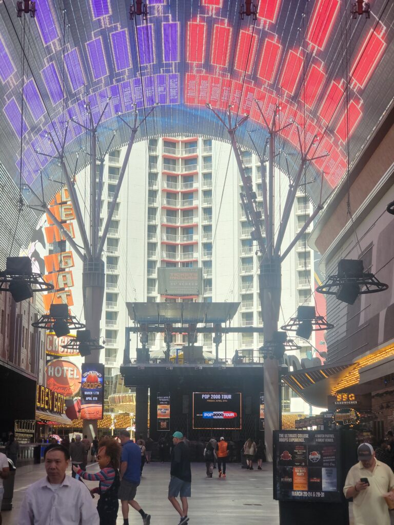 Concerts on fremont street in the daytime